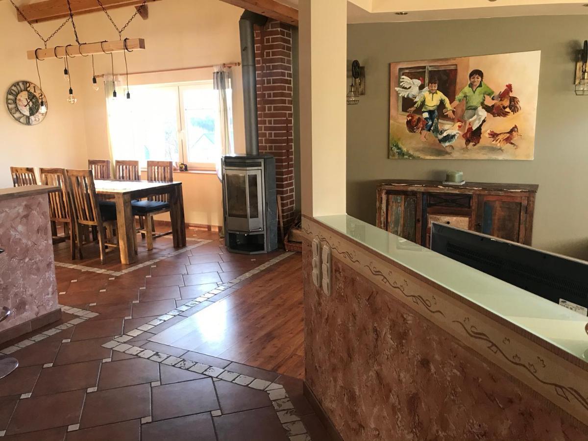 Helle, Offene Dachgeschosswohnung Mit Terrasse Oberloisdorf ภายนอก รูปภาพ
